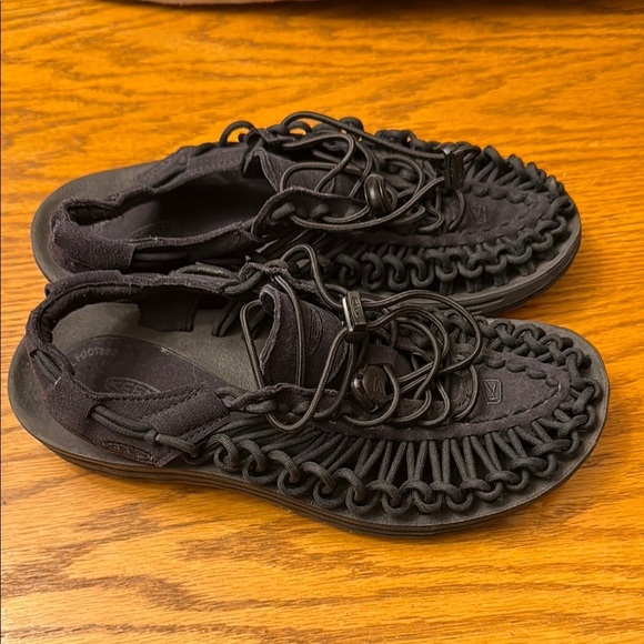 Keen sandals - Picture 2 of 5